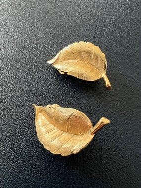 Trifari Leaf design clip on earrings